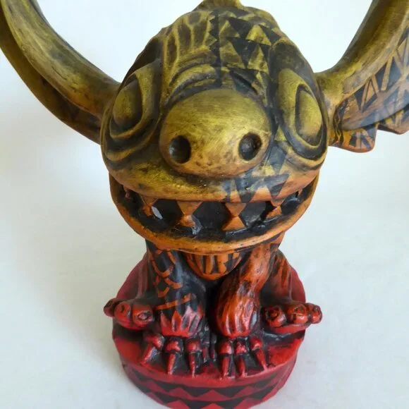 NEW 2018 OOAK #1/1 GECKO SOUTH SEA ARTS DISNEY LILO & STITCH MAORI TIKI MUG - Picture 9 of 12